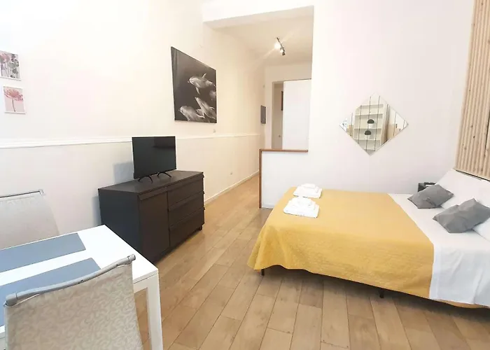 Adriatica Hottube And Sauna 住宿加早餐酒店 3*