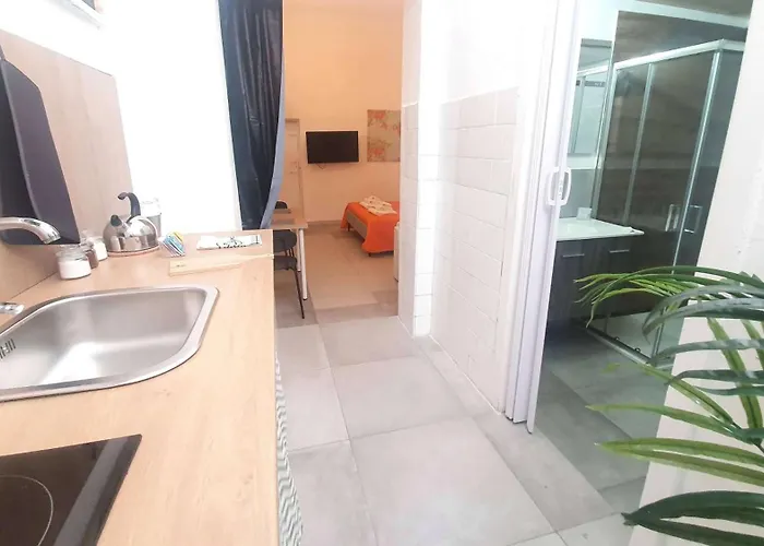 住宿加早餐酒店 Adriatica Hottube And Sauna 巴里